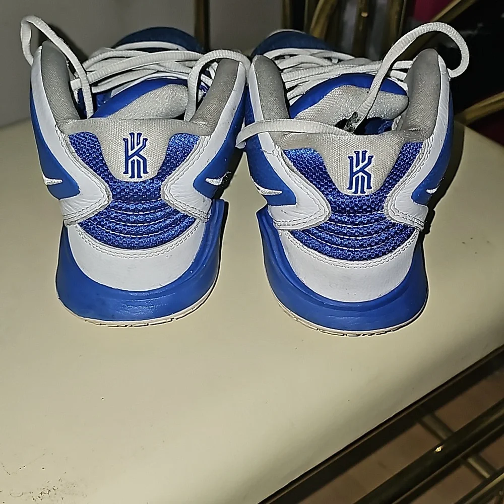 Blue/White Nike Kyries - Picture 4 of 8